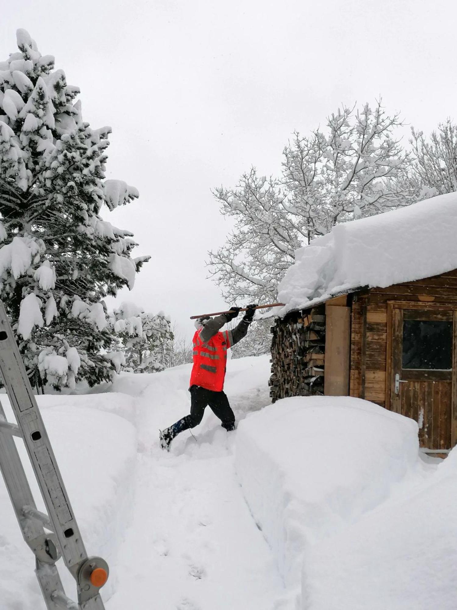 Gemuetliche Fewo Mit Sauna Inmitten Der Berge Meiringen Exterior foto